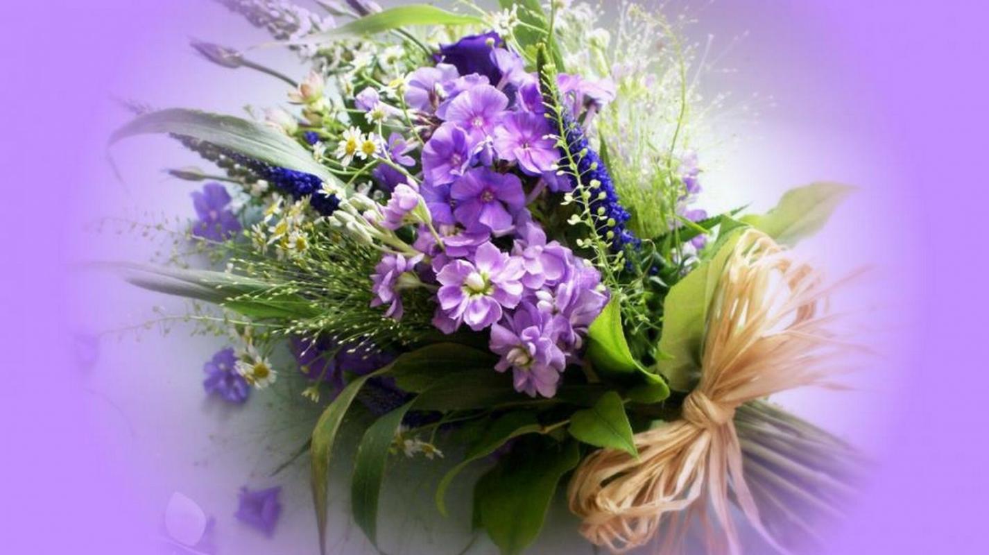 nice-bouquet-of-purple-flowers.jpg