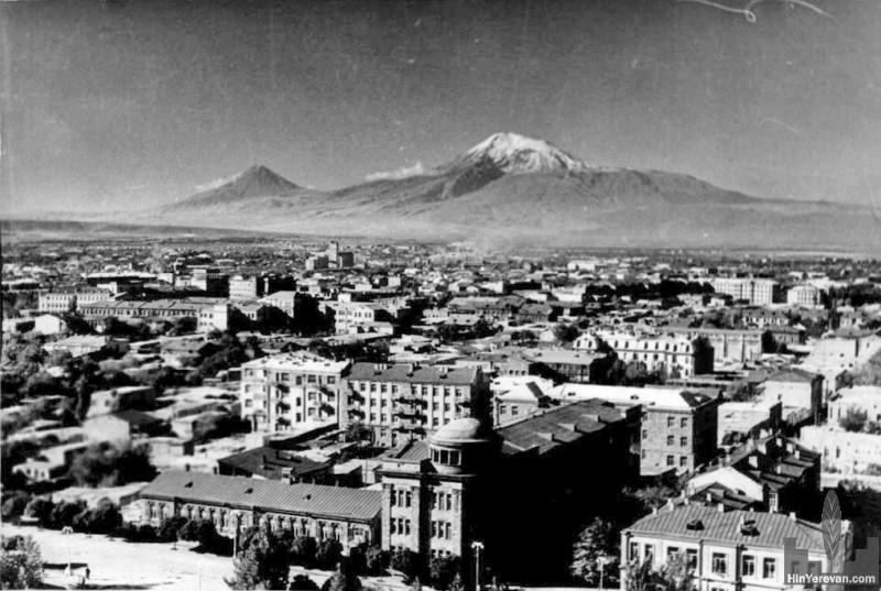 Белый ереван. Ереван 1950. Старый Ереван Армения. Ереван 1968. Ереван 1918.