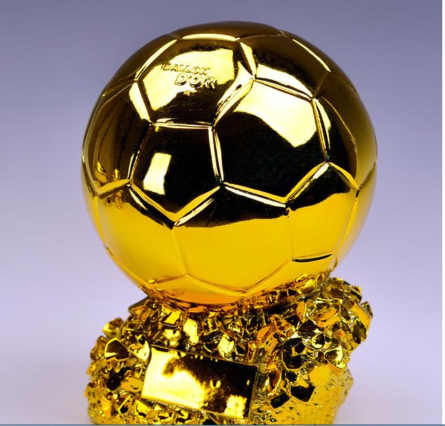 football-champion-trophy-titan-cup-golden.jpg.8ff59edac84db3cce4e8bbe7bcae52bf.jpg